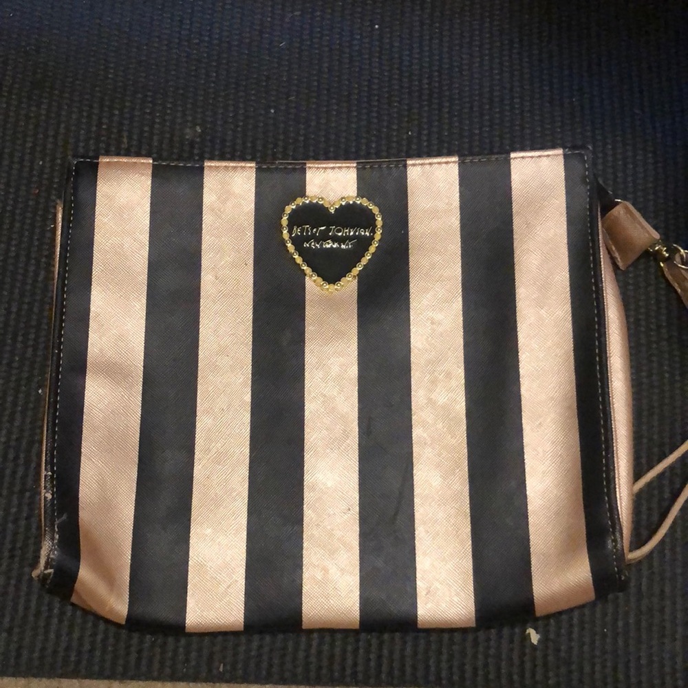 Betsey Johnson bag